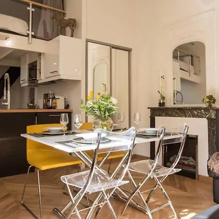 Appartement Designer Flat, Steps From Place Des Vosges, Le Marais Parijs