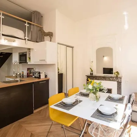 Designer Flat, Steps From Place Des Vosges, Le Marais * Paříž