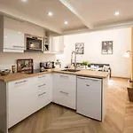 Appartement Designer Flat, Steps From Place Des Vosges, Le Marais *